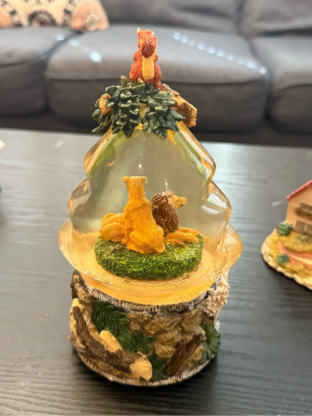 Musical Snow Globe Squirrel Woodland Wildlife Scene Multicolor Glass/Resin